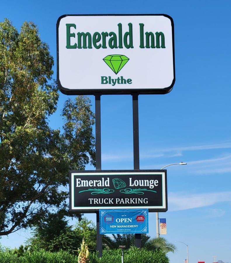 Emerald Inn & Lounge Blythe Eksteriør billede